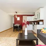 Apartament Family Lux Lounge In Voeroesmarty Street By Nw *