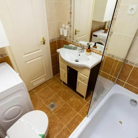 Appartement Family Lux Lounge In Voeroesmarty Street By Nw